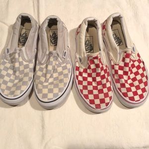 2 pairs of vans Size 6 women 4.5 men